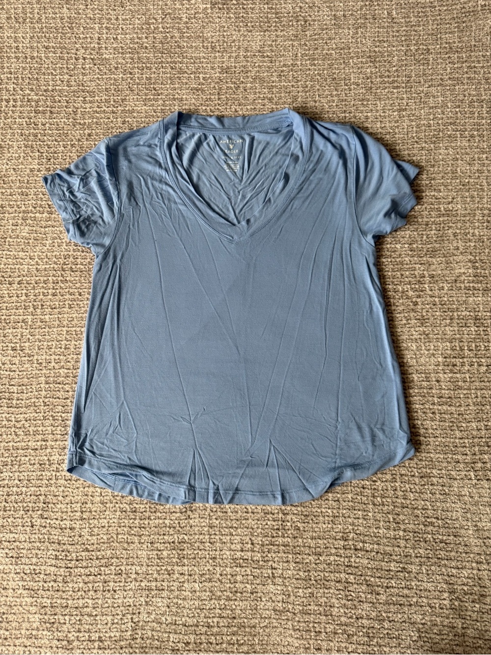 American Eagle Outfitters Blue V-Neck Short Sleeve Tee
